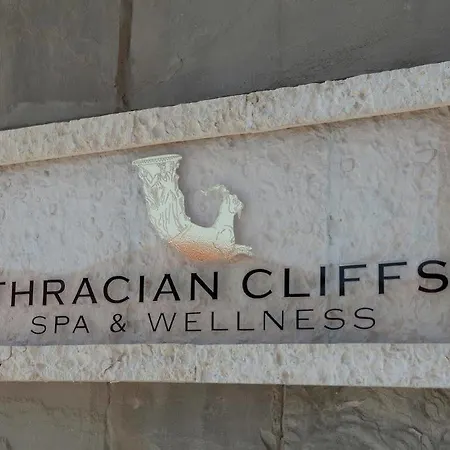 Üdülőközpont Thracian Cliffs Golf & Kavarna