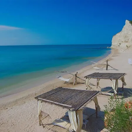 色雷斯悬崖高尔夫及海滩度假酒店 5* 卡瓦尔纳