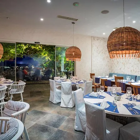 色雷斯悬崖高尔夫及海滩度假酒店 5* 卡瓦尔纳