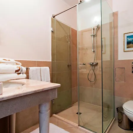 Здравен курорт трейшън клифс голф 5*