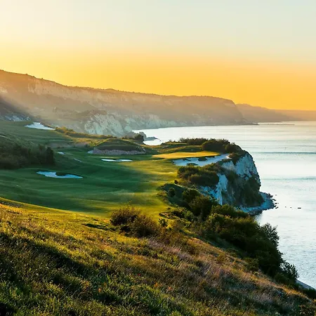 Thracian Cliffs Golf & Complex Cavarna