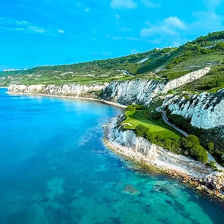 Thracian Cliffs Golf & Feriested 5*