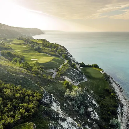 Üdülőközpont Thracian Cliffs Golf &