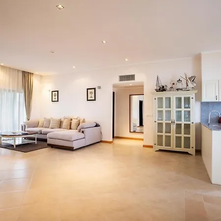 Thracian Cliffs Golf & Feriested