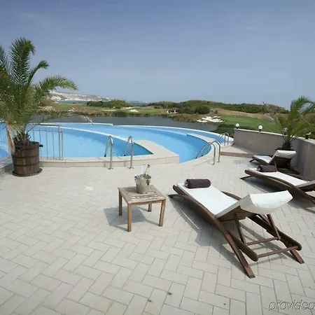 Thracian Cliffs Golf & Feriested