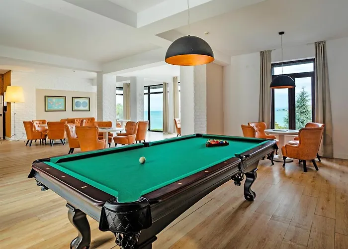 ثراسيا كليفس غولف&بيتش ريزورت منتجع 5*