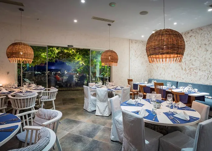 ثراسيا كليفس غولف&بيتش ريزورت 5* كافارنا